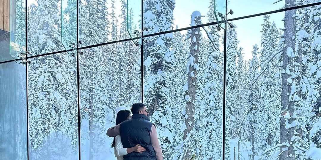 Valentine’s Day, Honeymoon & Anniversary Escapes in Kashmir and Ladakh (2026)